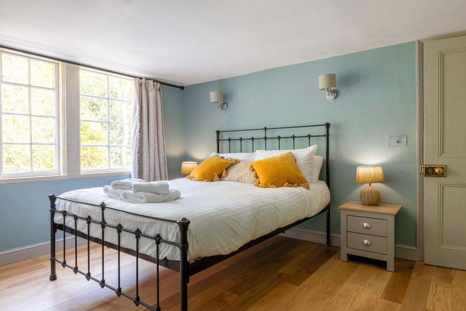 The Old School Rooms Beautiful Georgian Apartment, Sleeps 12 With Wifi And Parking, Near Bath Box  Εξωτερικό φωτογραφία